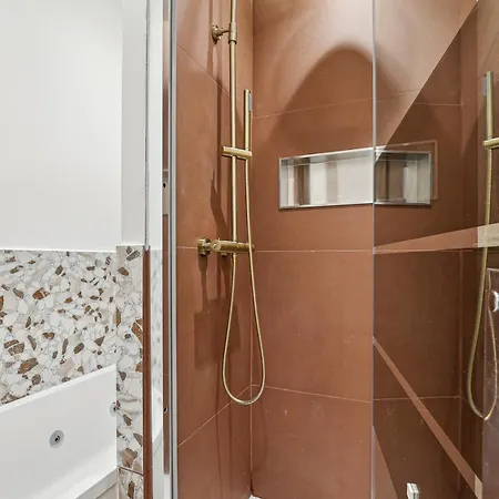 Lavie Maison Duo Sauna And Hot Tub Seaside Nice