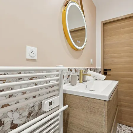 Lavie Maison Duo Sauna And Hot Tub Seaside *